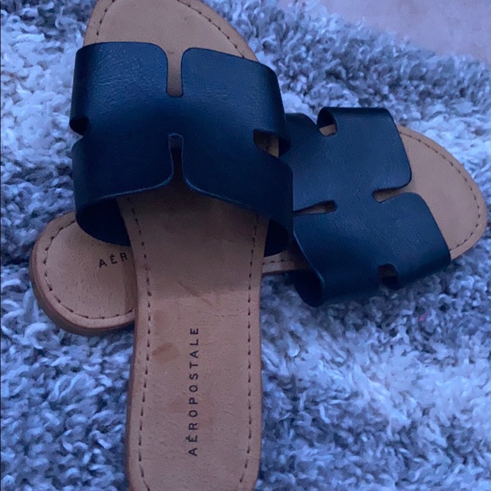 Aeropostale sandals size 6